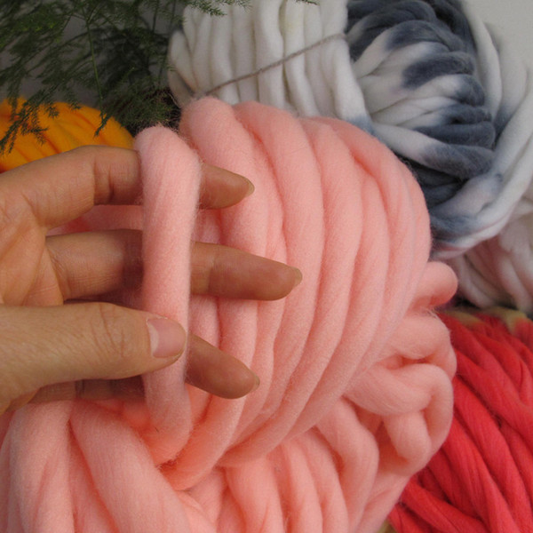 Hot 250g 36M Super Thick Natural Merino Wool Chunky Yarn Felt Wool Roving Yarn for Spinning Hand Knitting Spin Yarn Winter Warm