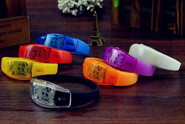 Cosplay toys Music Activated Sound Control Led Flashing Bracelet Light Up Bangle Wristband Club Party Bar Cheer Luminous Hand Ring Wholesale