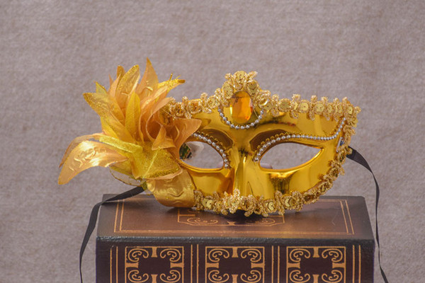 Italy New Style LED Masquerade Masks Venice Shiny Masks flowersPrincess Mask Dancing Mask Party Mask Pointed Flower Luminous Masks Christmas