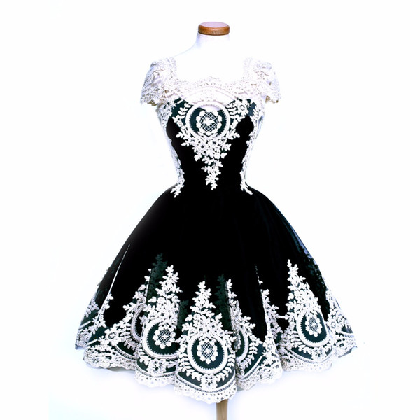 Top Sale Black Gothic Vintage Lace Embroidery Club Dresses