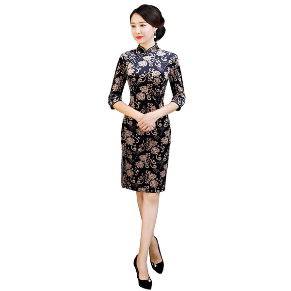 Shanghai Story 2018 Autumn Women's 3/4 Sleeve Vintage Floral Qipao Velvet Cheongsam Dress Long Chinese Traditional Dress