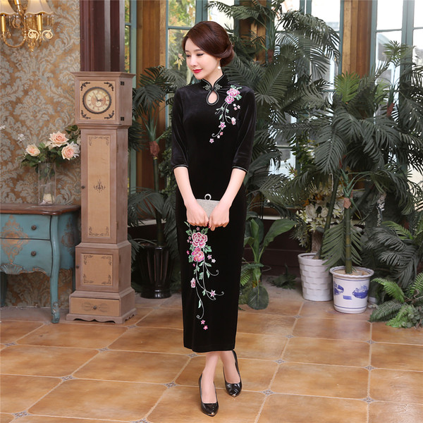 Shanghai Story long velvet dresses Floral embroidered dress Black qipao modern cheongsam long dress robe chinoise Wine Red qipao For Women