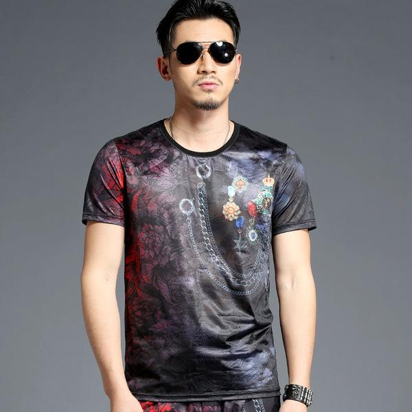 Chinese Men's T-shirt with Retro Individual Flower, Half-sleeve, Round-collar and Body-repairing T-shirt Printing