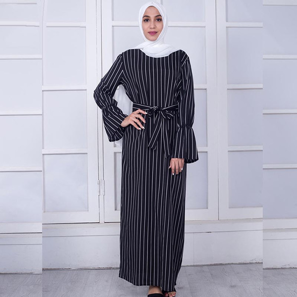 2018 New Middle Eastern Muslim Dress Striped Black White Trumpet Sleeve Long Dress with Bandages Fashion Hijab Abaya Slimming Clothing