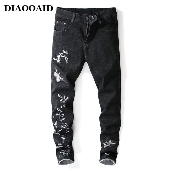 2018 New fashion designer mens slim fit jeans mens pencil denim pants black embroidery flowers trousers stretch street jeans