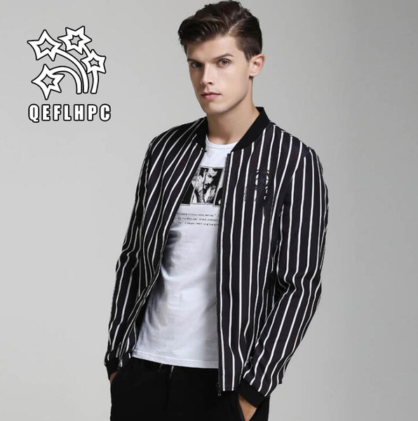 Spring autumn. Men's casual fashion jacket. Men's coat. Teenager's coat. Men's Jackets. Men Outerwear & Coats. Men wear. 100% Nylon. thin.10