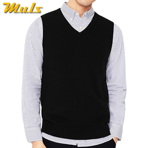 4Colors Men Sleeveless Sweater Vest Autumn Spring 100% Cotton Knitted Vest Sweater Basic Male Classic V neck Tops New M-3XL L18100803