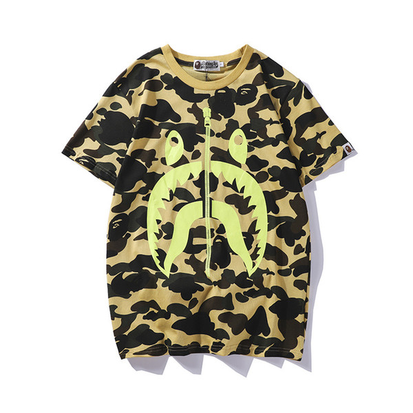 Bape New Fashion Mens Designer T Shirt Mens Casual Short Sleeves Luxury Couples High Quality Camouflage Shark Print Cotton Tees