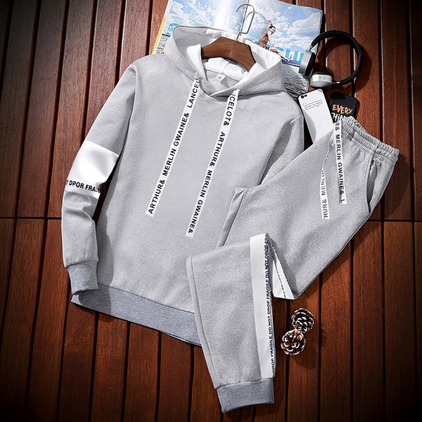 Men Two Pieces Set New Fashion Hooded Sweatshirts Sportswear Men Tracksuit Hoodie Autumn Brand Clothes Hoodies+Pants Sets