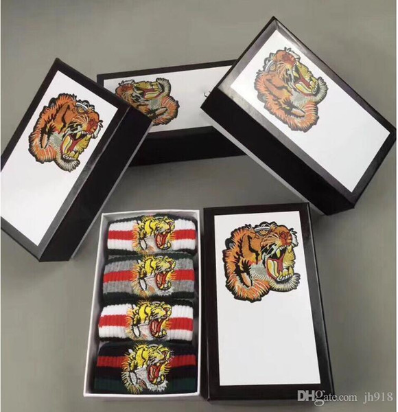 Hip Hop Fashion 4pairs Embroidery Tiger Head Socks Antibacterial Deodorant Cotton Fashion Unisex Socks 2white 1black 1grey Sport Boxes Socks