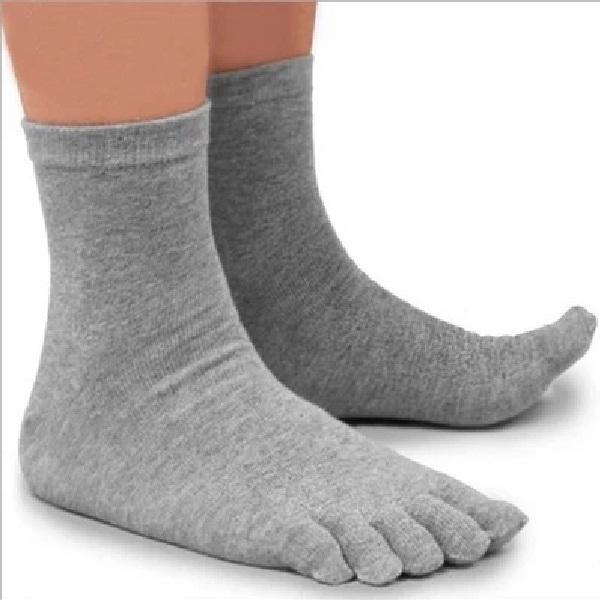 Hot Sale Fashion Warm Summer Winter Style Unisx Men Socks Sports Five Finger Pure Cotton Socks Toe Basketball Sock 5 Colors