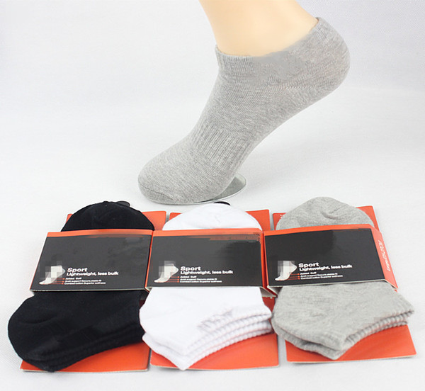 Mens Wholesale Active Socks with Logos Black White Grey Cotton Socks men Cheap Elastic Comfortable sock 5pcs