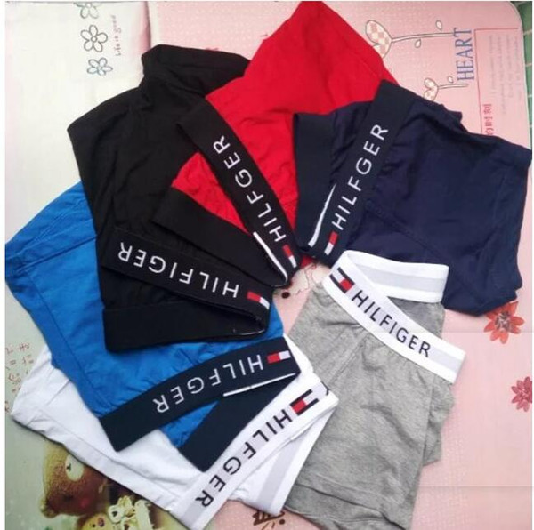 Hot Sale Luxury Mens Breathable Underwear ~ Soft Comfortable Designer Mens Underwears Boxers ~ Color Random Underpants