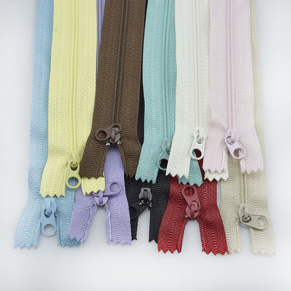 Meetee 3# Nylon Zippers 20cm color zip for clothing shirt DIY Handmade Accessory Sewing Craft Bag Garment Material