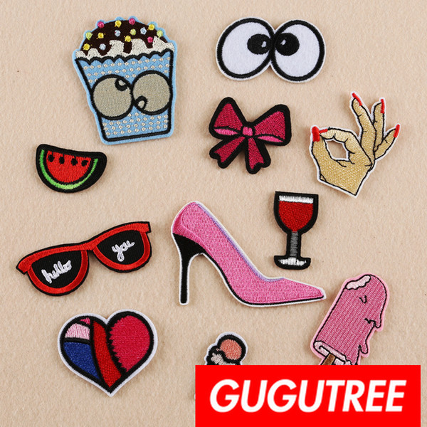 GUGUTREE iron on embroidery patches badge patch Applique Patch for Coat,T-Shirt,hat,bags,Sweater,backpack SP-338