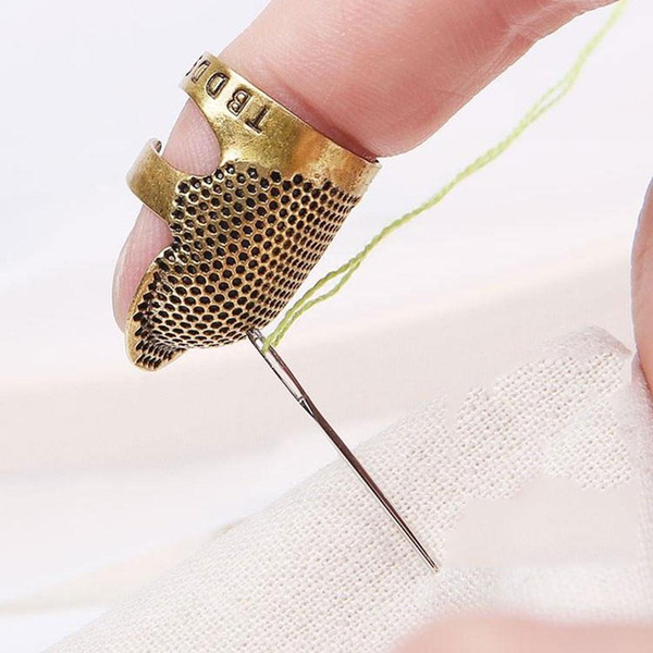 1PC Retro Copper Thimble Needles DIY Finger Protector Needlework Metal Brass Sewing Thimble Sewing Tools Accessories