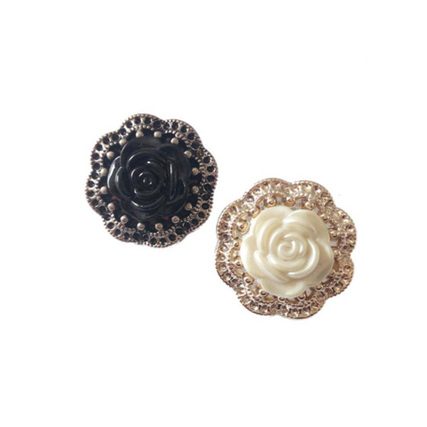 Resin sewing Buttons Various Spec. flower shape decorative fasteners sweater overcoat clothing sewing accessories DL_BUR015