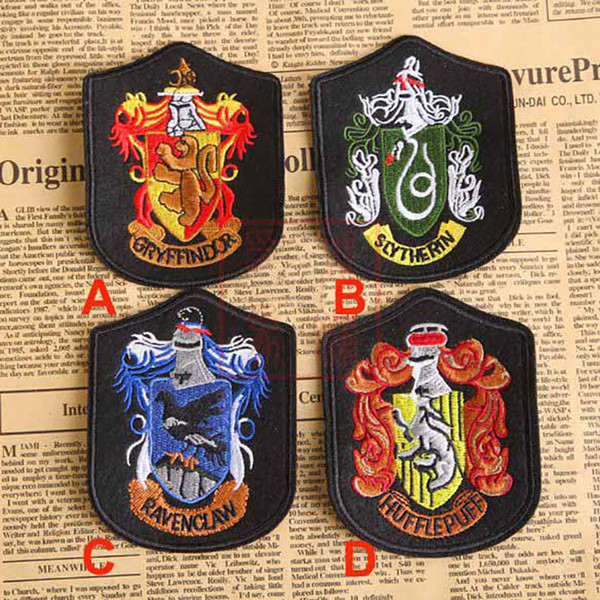 Harry Potter Embroidery School Badges Four College Cryffindor Cartoon Movie TV Costume Party Baseball Cap Patches Sewing 10*7.2cm WX-H05