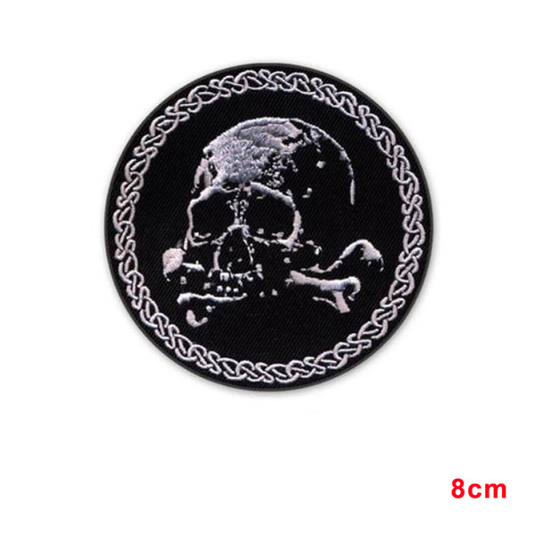 new arrive skull bones CROSSBONES EMBROIDERED iron on patch realistic fabric applique decoration patch DIY apparel accessories