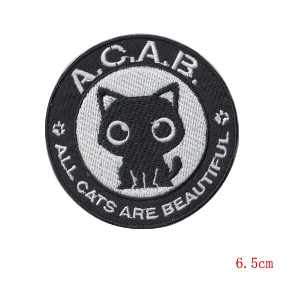 black cat embroidered Iron On cartoon Patches garment Appliques accessory made in china diameter