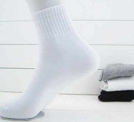 Explosion model stylish sports sock wholesale price cotton material casual socks brand for men 