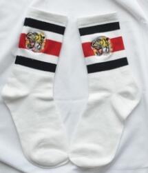 Tiger Embroideried Socks Mens Womens Underwear Skateboard Streetwear Stockings Socks Striped Design Lovers Cotton Blend Athletic Socks