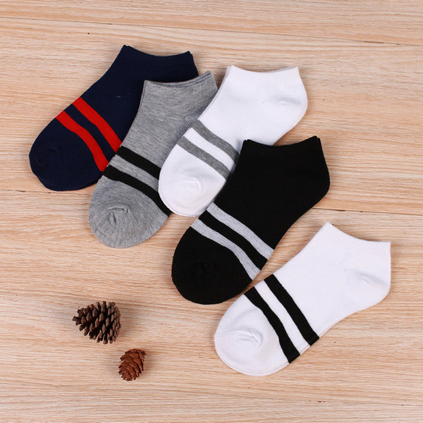 2019 Mens Designer Sock Mens High Quality Designer Short Sock Cotton Blend Comfortable Teenagers Socks Active Socks Student Underwear