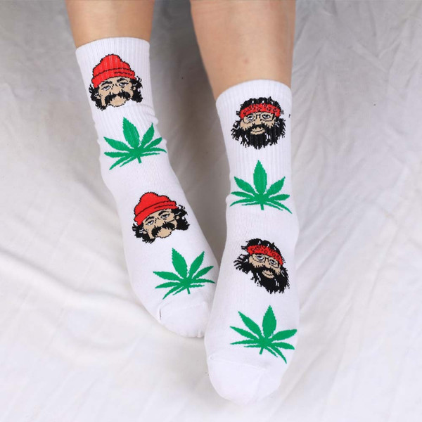 Asymmetry Print Pirate Maple Leaf Socks Street Pure Combination Tide Fashion Socks Threaded Closed Comedy Stocking