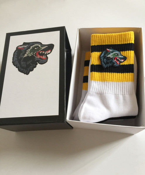 4 Pair/Box Wolf Head Designer Luxury Mens Socks Four Pairs Fashion Sports Socks Wolf Embroidery Leisure Cotton Man Socks Gift Box Set