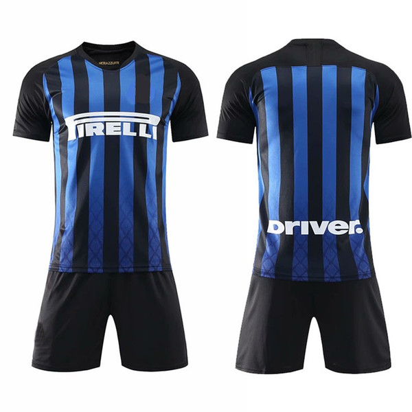 Customized Short Sleeve Printed Logo Sports Soccer Jersey Sets Wholesale Dry Fitness Gym Mens Designer Tracksuits