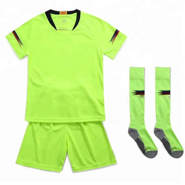 Brand New Hot Sell Ready to Ship In Stock Fast Dispatch customized kids 2018/19 club soccer uniform blank short sleeve polyester sports sets