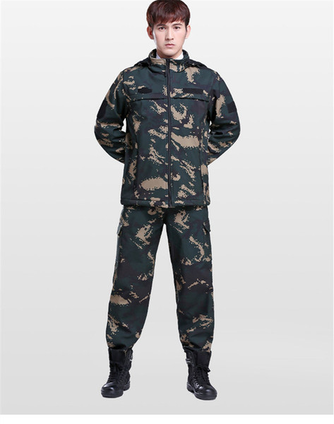 Mens Camouflage Windbreaker 2PCS Fashion Hooded Thick Waterproof Sports Suit Male Warm Fleece Outdoor Clothing