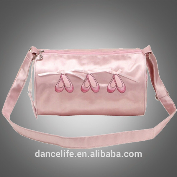 Free shipping R3030 High Quality girls dance bag Guangzhou wholesale children ballet dance bags for competition