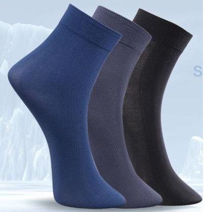 Wholesale-Free shipping new arrival men's super extreme thin bamboo fiber and polyester summer Breathable venting socks 100