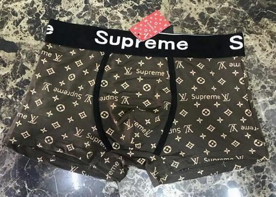 2019 AA2 New SUP+V Men Underwear Boxers Cotton 4 Color Breathable Letter Underpants Shorts Luxury Brand Design Cuecas Tight Waistband. LL1