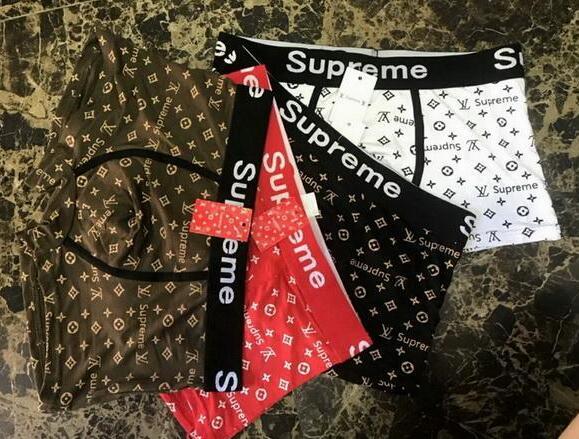 2018 New SUP+V Men Underwear Boxers Cotton 4 Color Breathable Letter Underpants Shorts Luxury Brand Design Cuecas Tight Waistband.