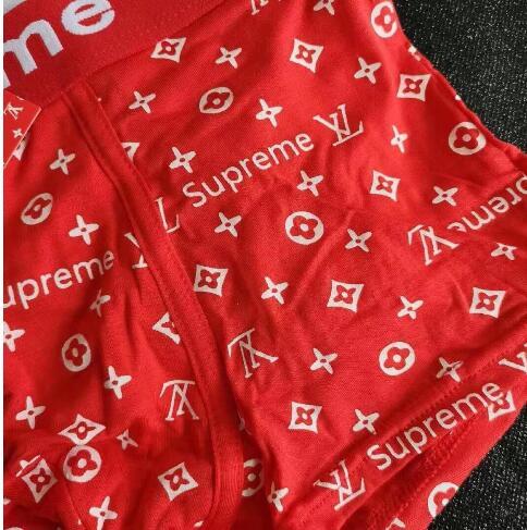 2019 AA44 New SUP+V Men Underwear Boxers Cotton 4 Color Breathable Letter Underpants Shorts Luxury Brand Design Cuecas Tight Waistband. LL1