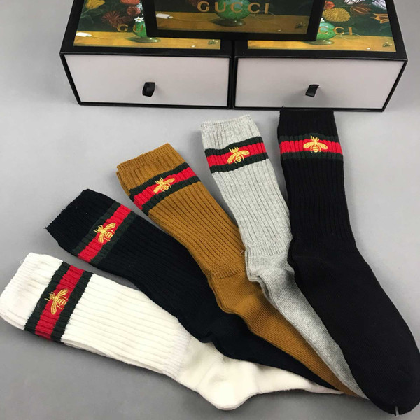 Free Shipping Popular Logo Men's Cotton Socks Lovers Hiphop Sports Skateboard Sockings Cotton Deodorant Running Socks Mixed Colors