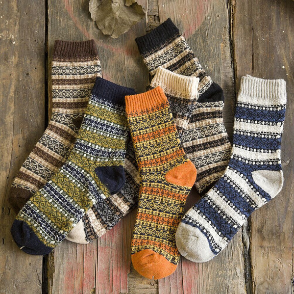 New men's winter thick wool socks Retro Style Warm wool socks Vintage plaid wool socks free ship