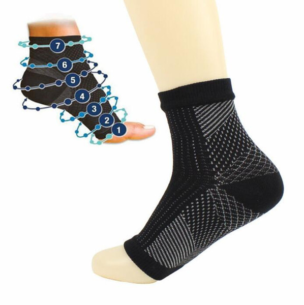 Circulation Swelling Relief Foot Sleeve Men's Socks Anti Fatigue Men Women Ankle Socks 2017 Black