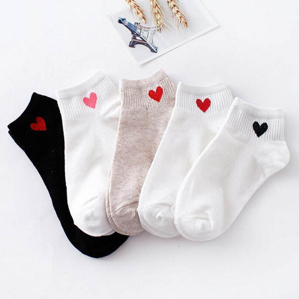 2018 Hot Sale Women socks lovely Heart-Shaped Fashion Skateboard Sock Comfortable Socks chaussette femme #0