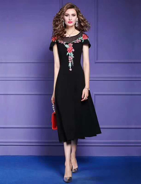 Luxury Women Embroidery A-Line Dress Short Sleeve Sexy Party Dresses 06HX961