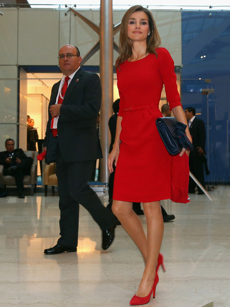 Princess Red Women Sheath Dress Round Neck 3/4 Sleeve Work Dresses With Belt