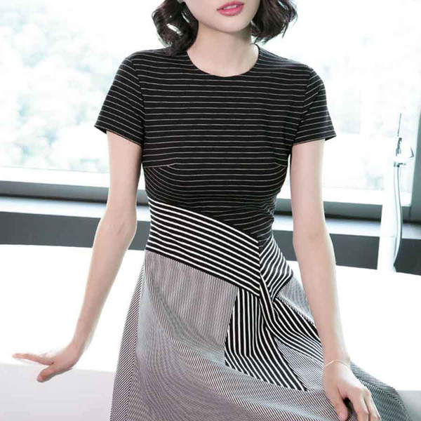 2018 Summer Women Clothing Black White Casual Dresses Fashion Striped Party Dresses New Design Mini Dress Sexy Club Wear