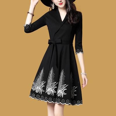 Autumn Spring Clothing Fashion Black Embroidered Dress Black Coat V Neck Brief Dresses Plus Size Vintage Dresses Middle Sleeve S-XXXL