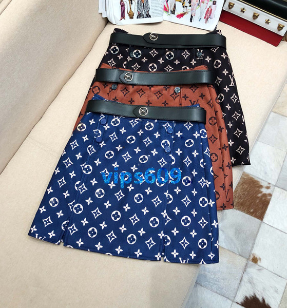 High end women's girls Skirt Full body alphabet pattern pritning Fashion Women's A-line Mini Woolen skirt Fashion Slim Bag Hip Short Skirt