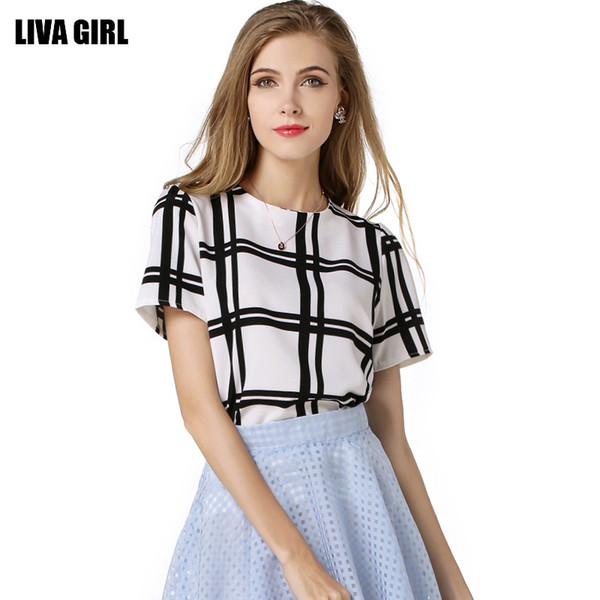 2017 summer new female temperament all-match coat black and white plaid size fashion short sleeved chiffon shirt