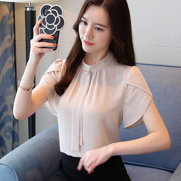 Short-sleeved snow spinning shirt female 2018 summer new loose vertical collar float belt white shirt small shirts petals sleeves