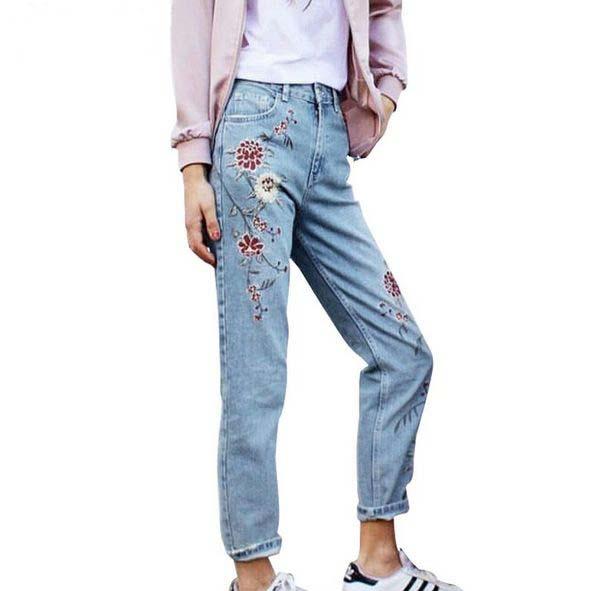 New jeans woman denim pants flower embroidered leisure jeans pants for women loose blue Pockets straight women bottom