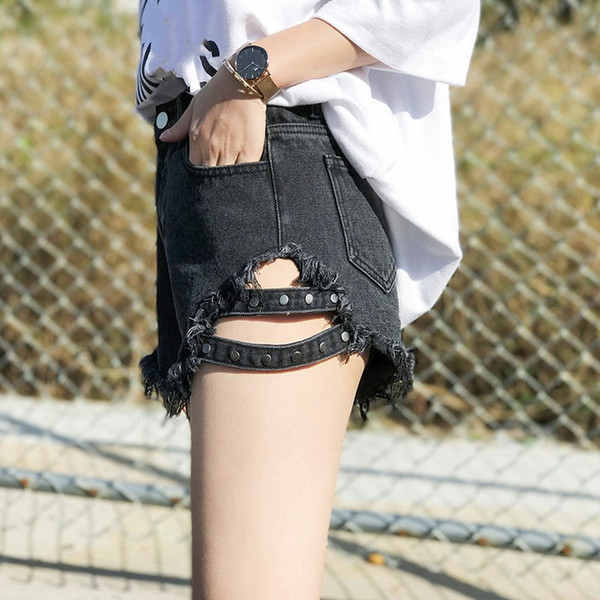 Women Vintage Rivet Denim Shorts Tassel Loose High Waist Jeans Shorts Punk Sexy Short Pants